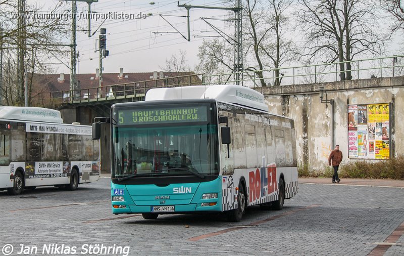 15) 0607-27,VHH-SWN,JNS.jpg